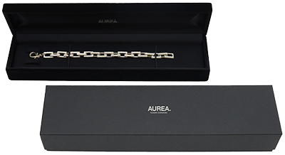 限定ボックスに入った写真