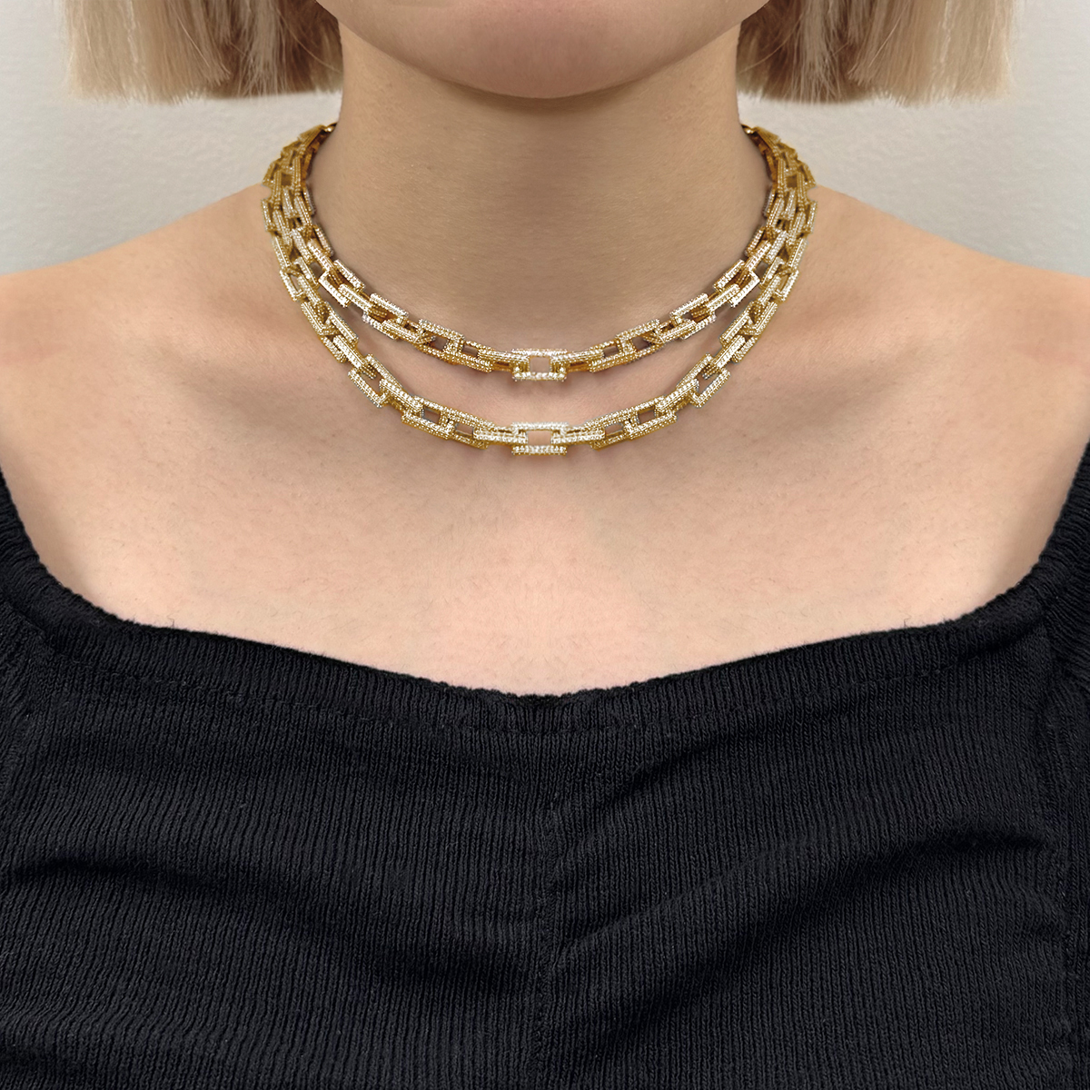 AUREA. Pavé Mix Square Chain Bracelet 川村 AUREA. Pavé Mix Square Chain Bracelet 川村