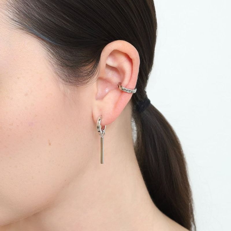 【話題:水中OK:色あせなし:左右セット】AVARIA Hoop ピアス SV925 風に舞う瞬間 ピアス｜GSV1034WH